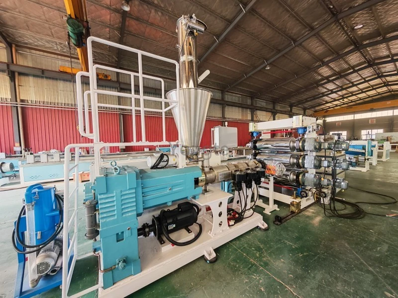 600mm PVC Sheet extrusionem linea pro Sinis Customer