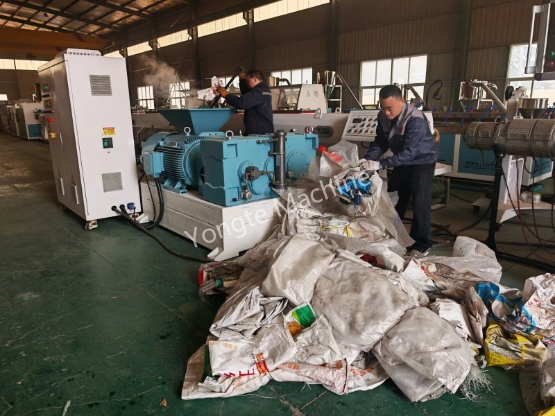 Parallel Didymus Screw Extruder pro Plastic film Redivivus ad Africam