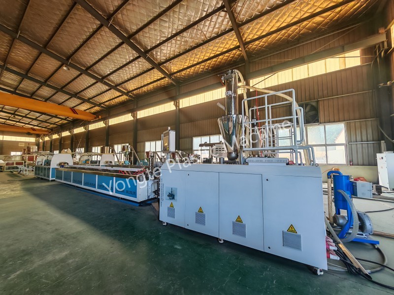 WPC Extrusio Linea
