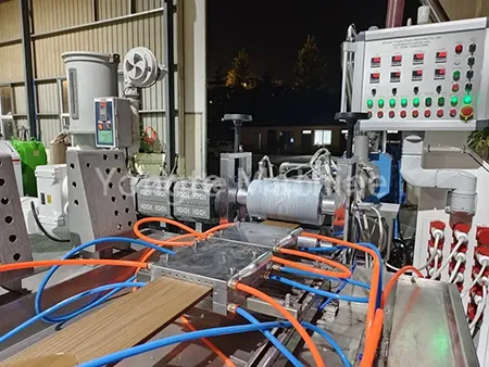 WPC Fence Faciens Machina